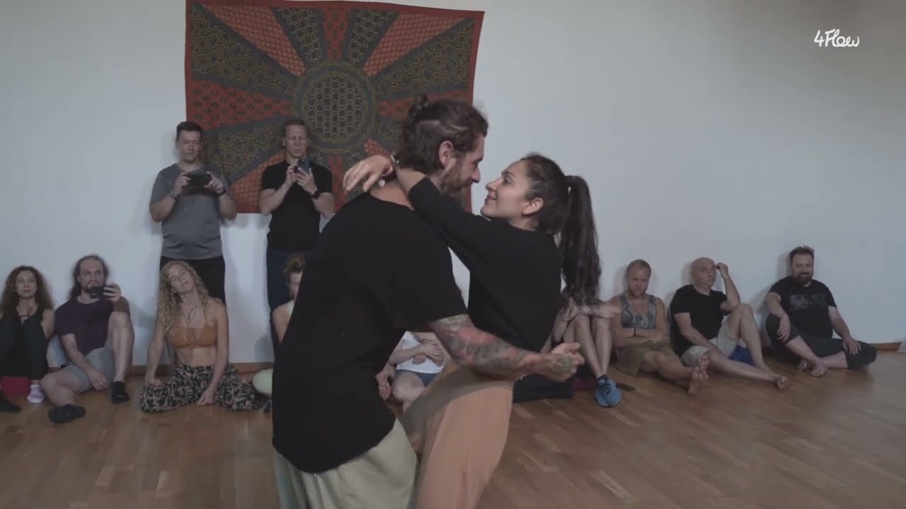 Brenda & Anderson | 4Flow Retreat 2023 | Friday's class demo | Mogli - Strobe Lights