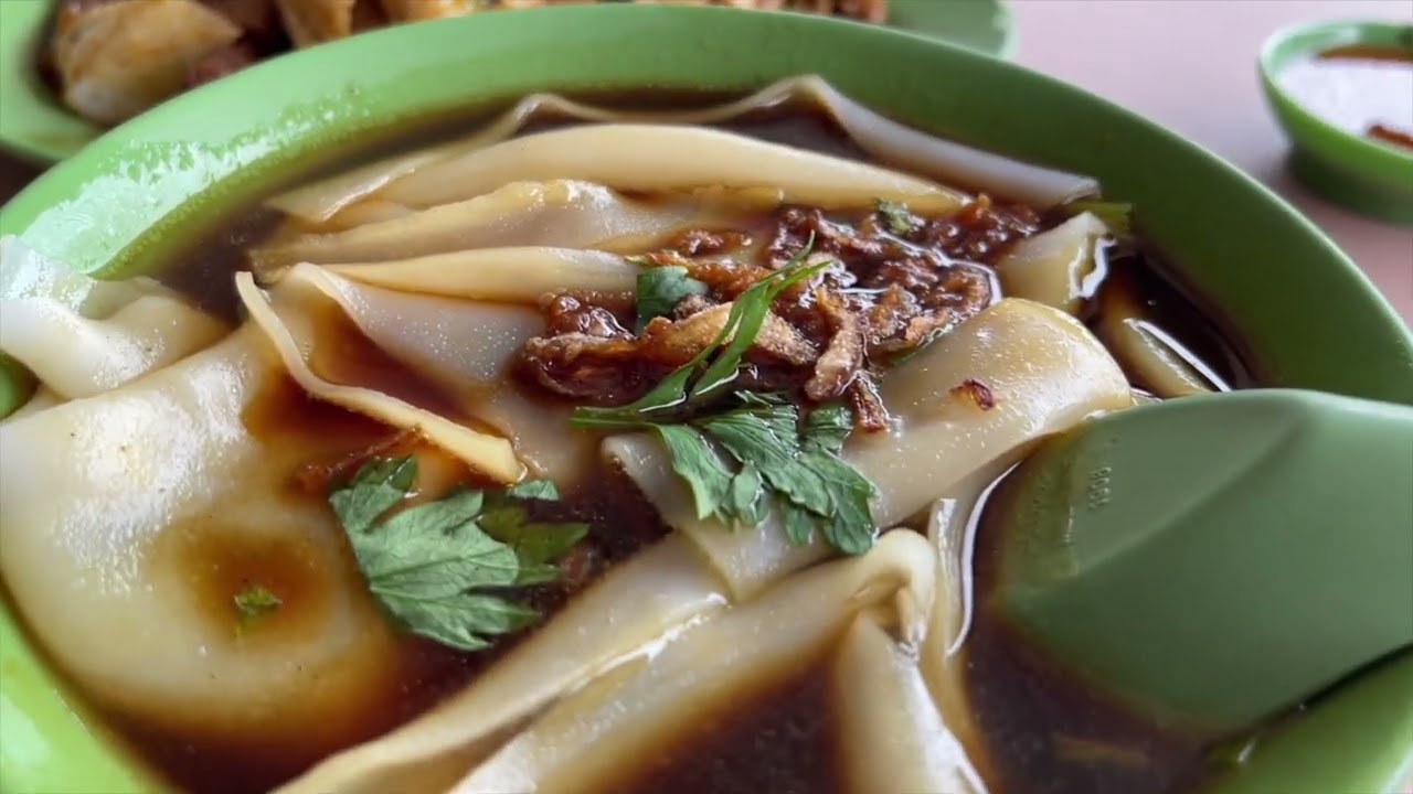 LITTLE GEM CANTEEN FROM THE 60s - SINGAPORE FOOD TOURS