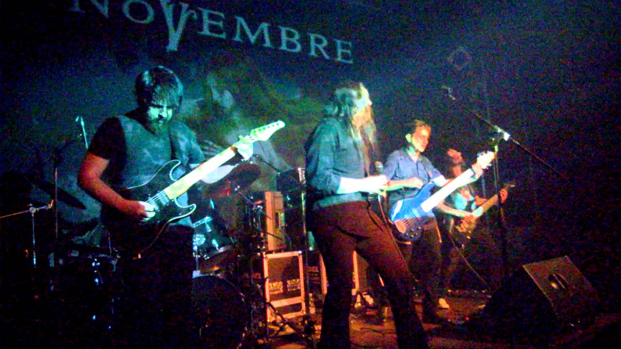 Novembre 01 Australis / Anaemia Live 07.05.16
