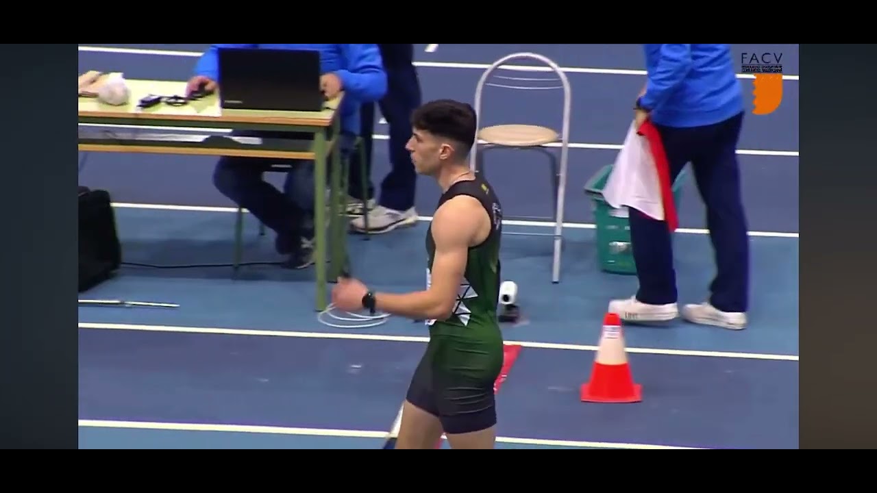 Récord de España 3000 U18 + Líder europeo.#atletismo #record