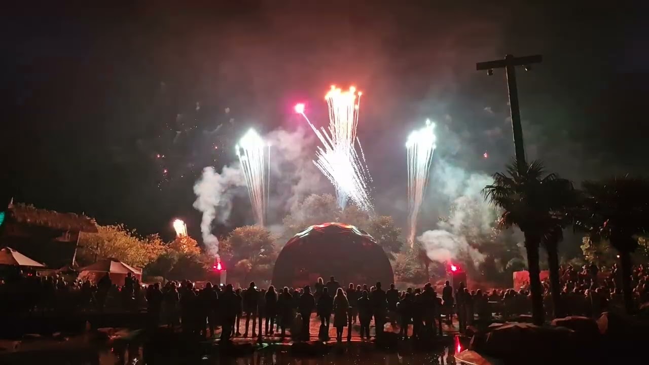 Feuerwerk / Fireworks / Vuurwerk - Toverland Halloween Nights 2022 - 1080p / 60FPS