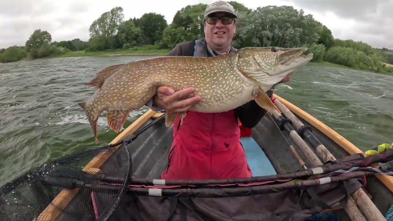 Pike Fly fishing Blagdon & catching a colossus Pike of 38lb