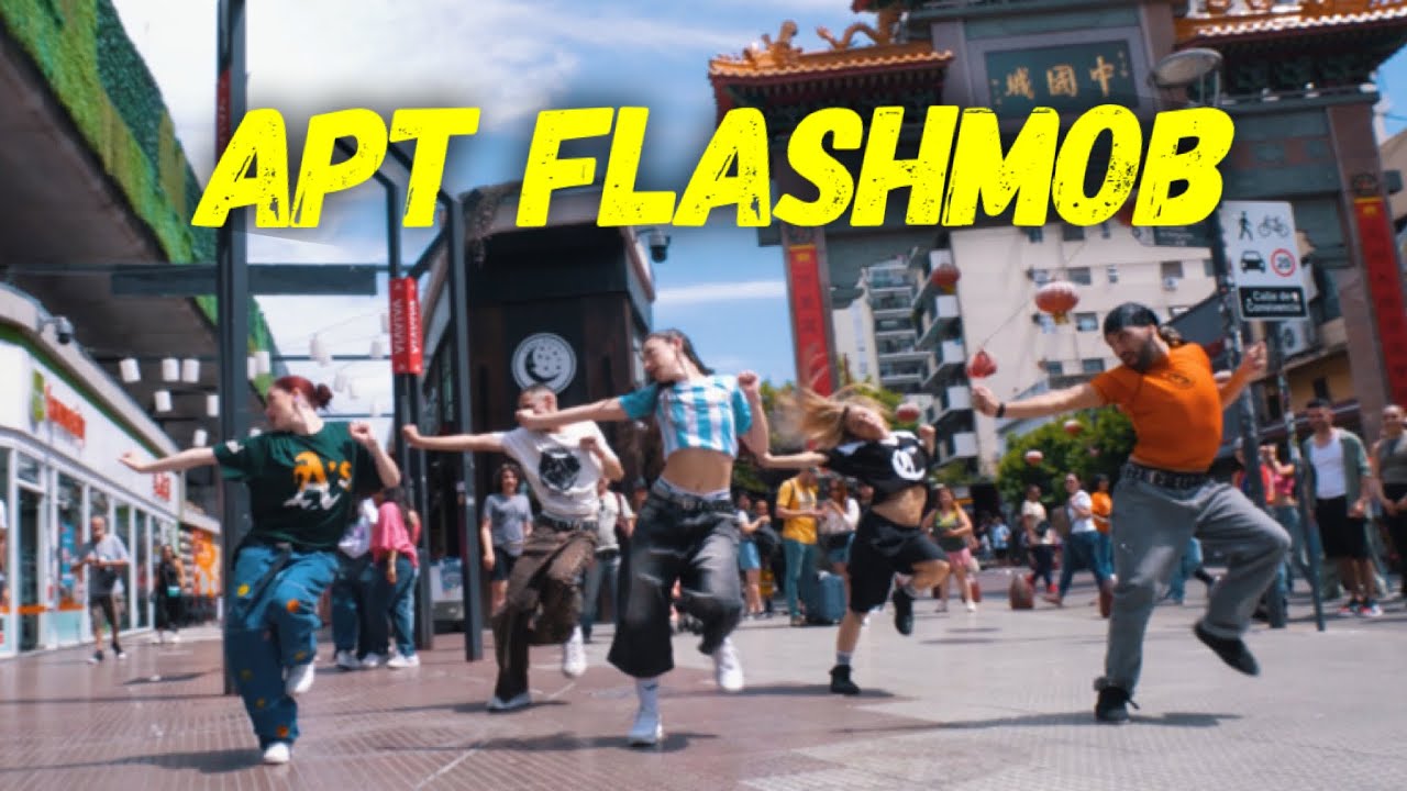 "APT" FLASHMOB - ROSÉ & Bruno Mars | Coreografía Pecas Conte