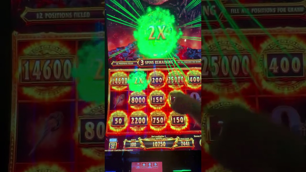 Ultra Rare All 5 EGGS popped on House Of Dragon #slot #fun #casino #jackpot #hardrocktampa #fyp #fy