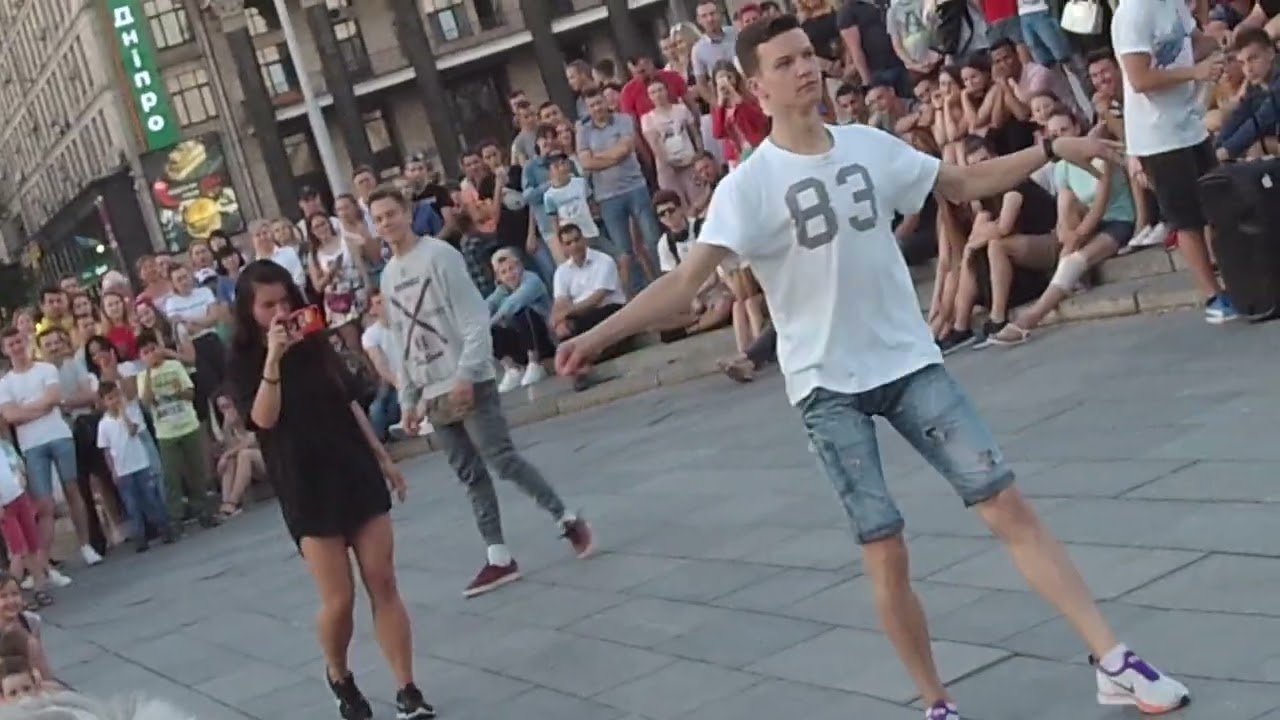 Танцювальний батл на Хрещатику