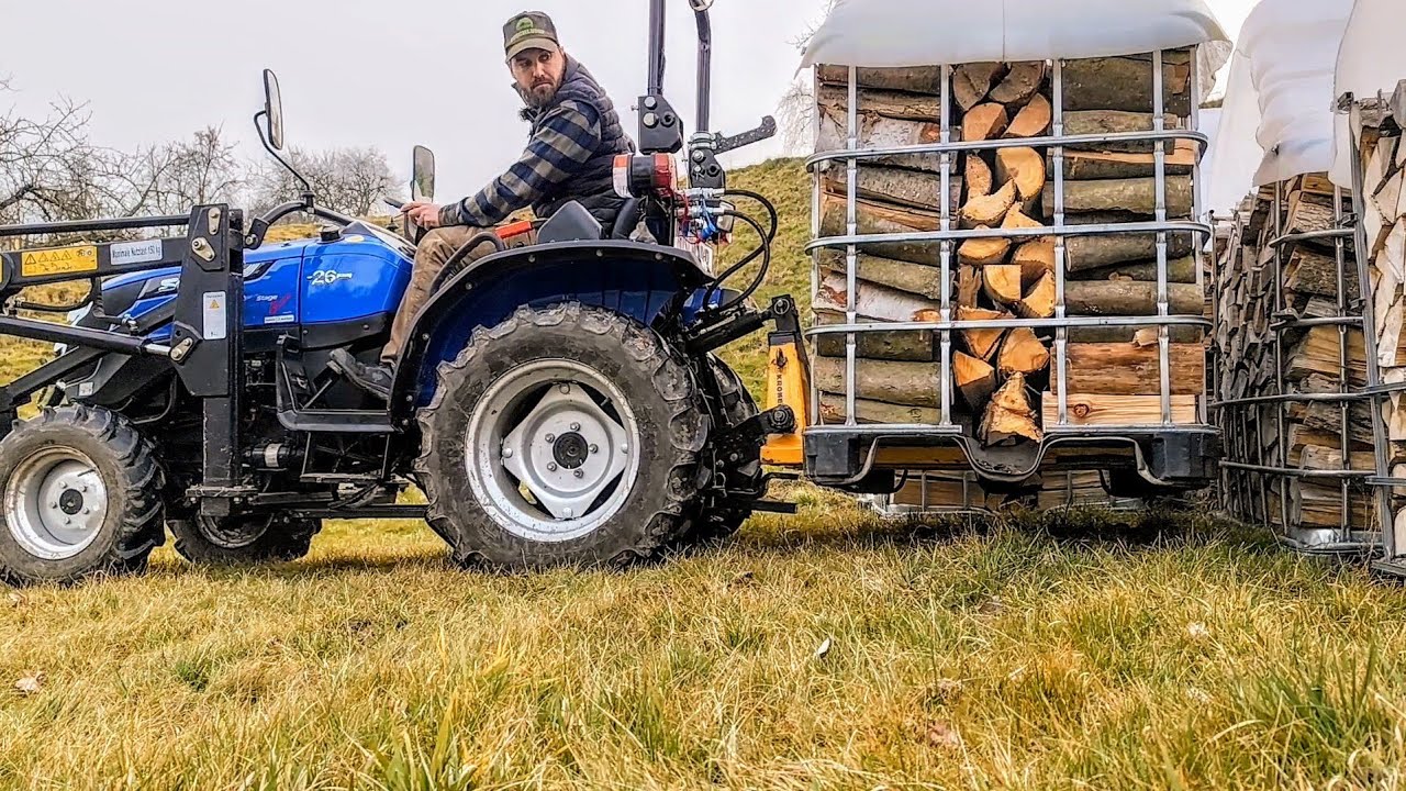 Solis 26 - Die geballte Kraft der Heckhydraulik