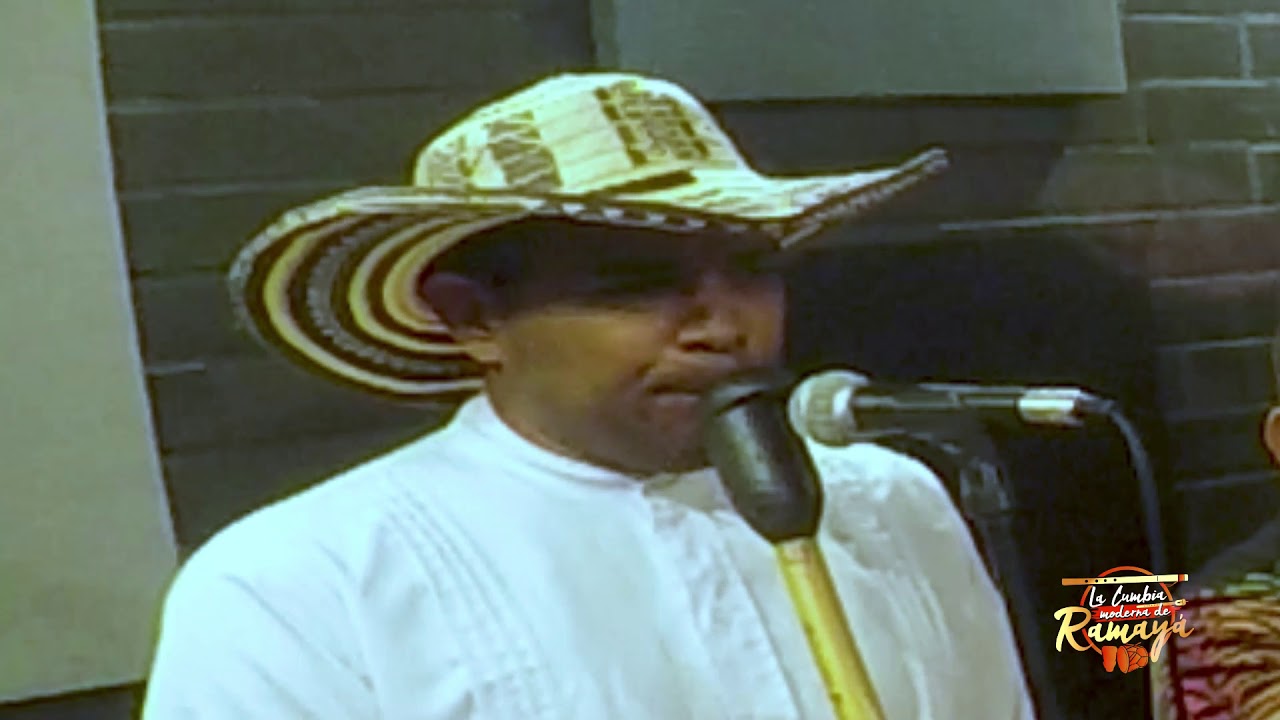 Dónde Está?  ( Sesión en vivo)