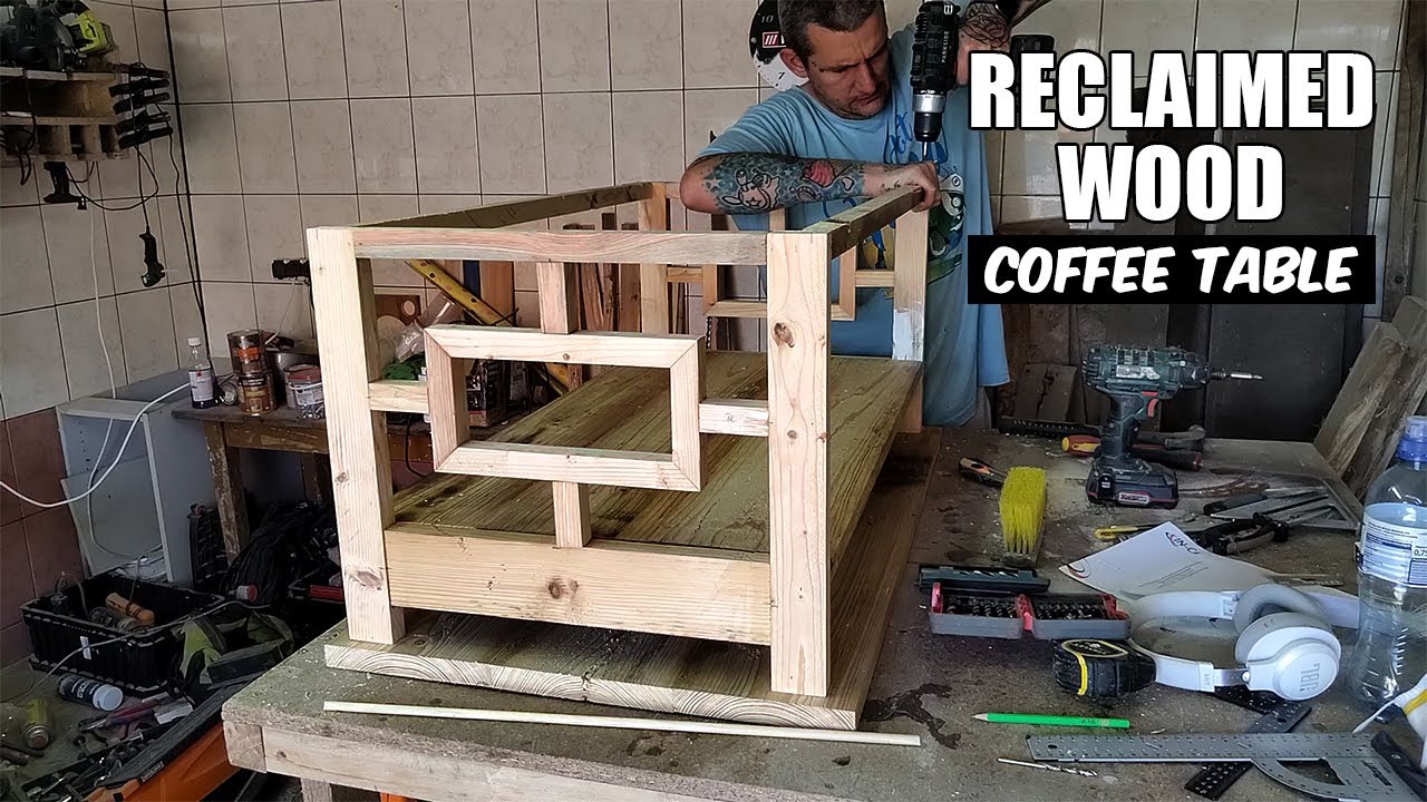 Coffee Table Build: The Complete Transformation of Reclaimed Wood #diycoffeetable