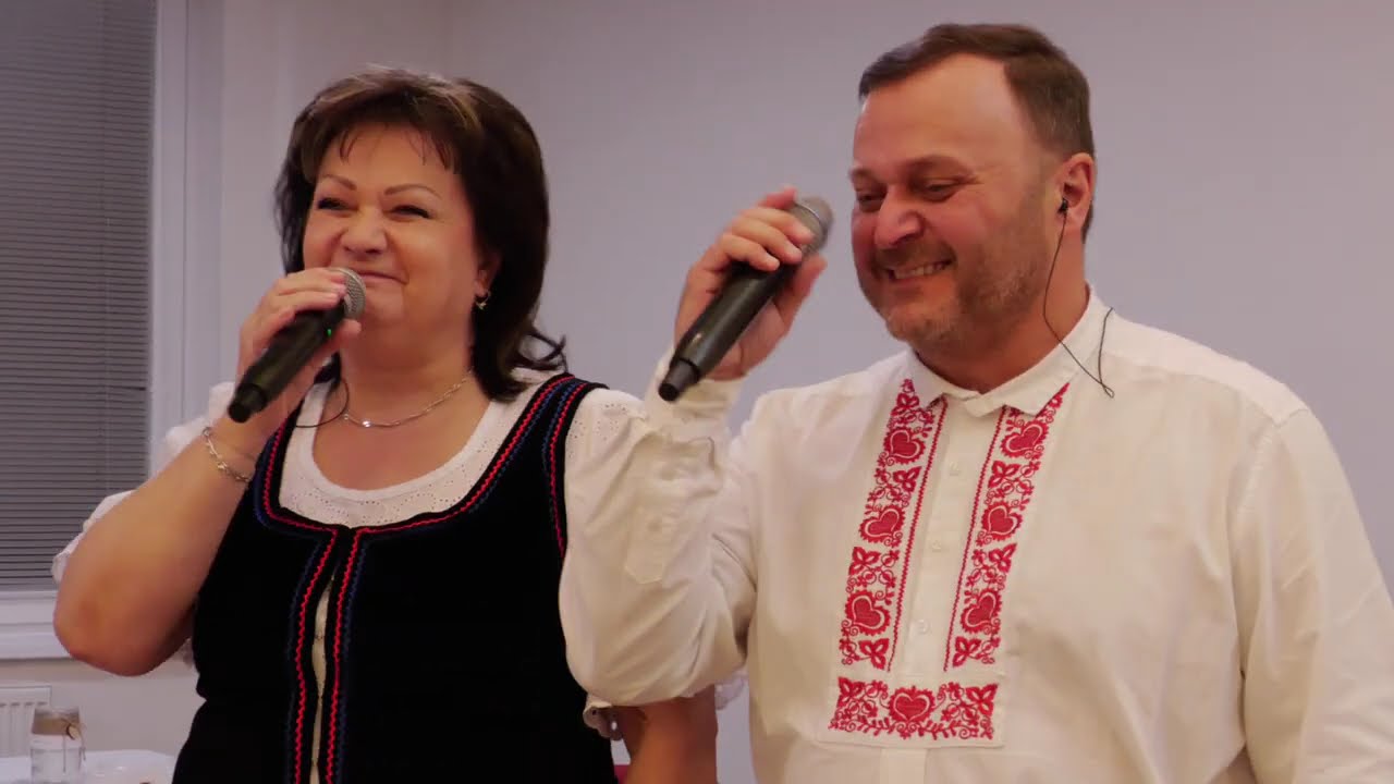 KÚTY (SLOVENSKO)-Z KROJOVANÉHO PLESU s dechovou hudbou ZLAŤULKA kapelníka Petera Ondryska (1.)