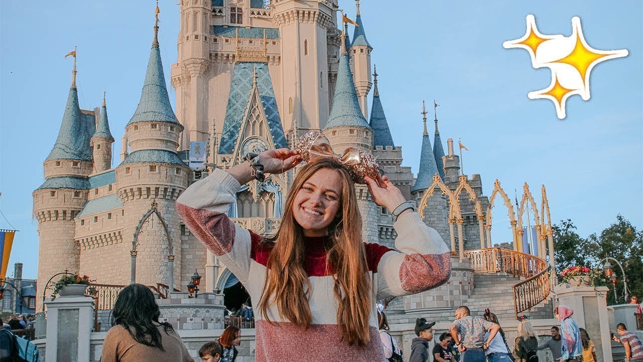 A DAY IN MAGIC KINGDOM DISNEY WORLD!!