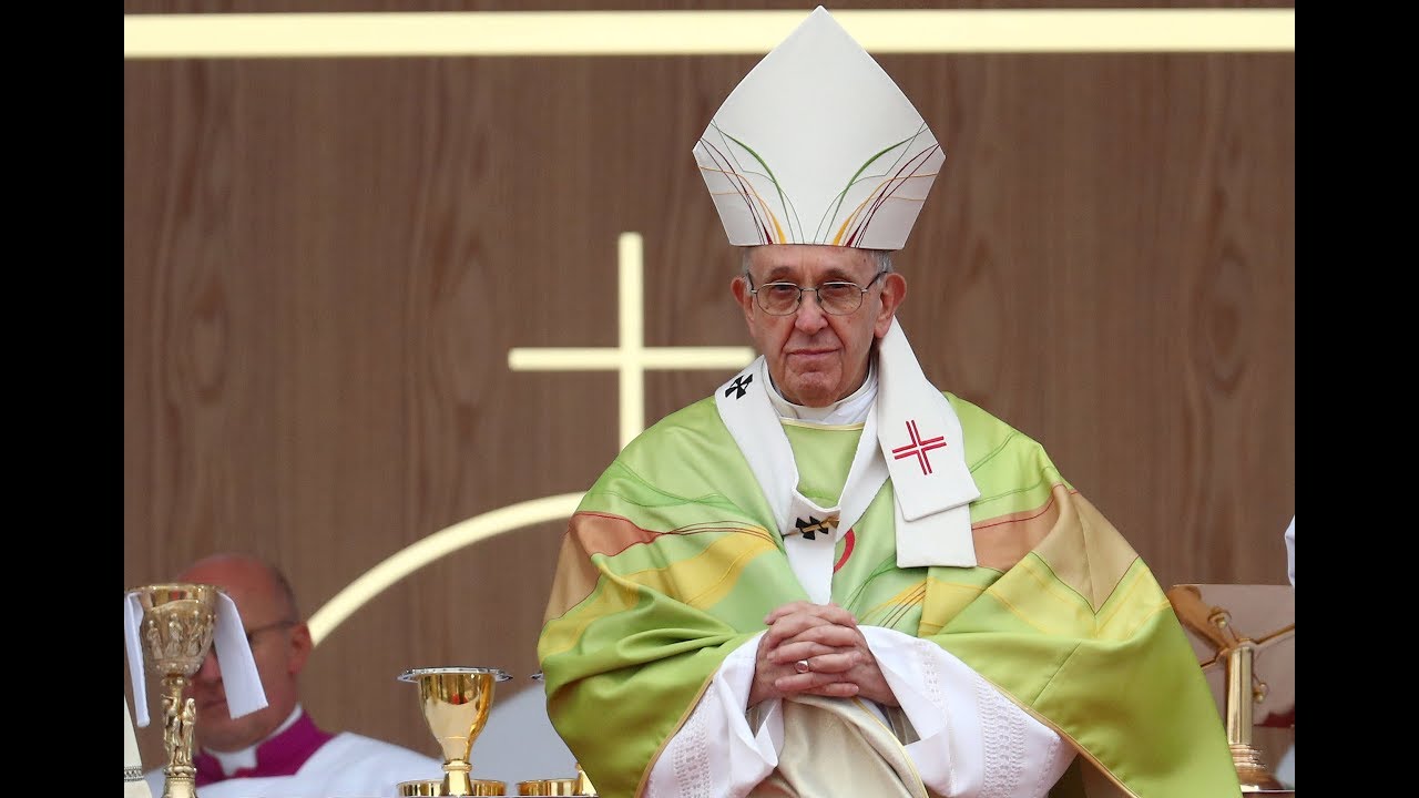 Pope Francis faces accusation of ignoring sexual abuse