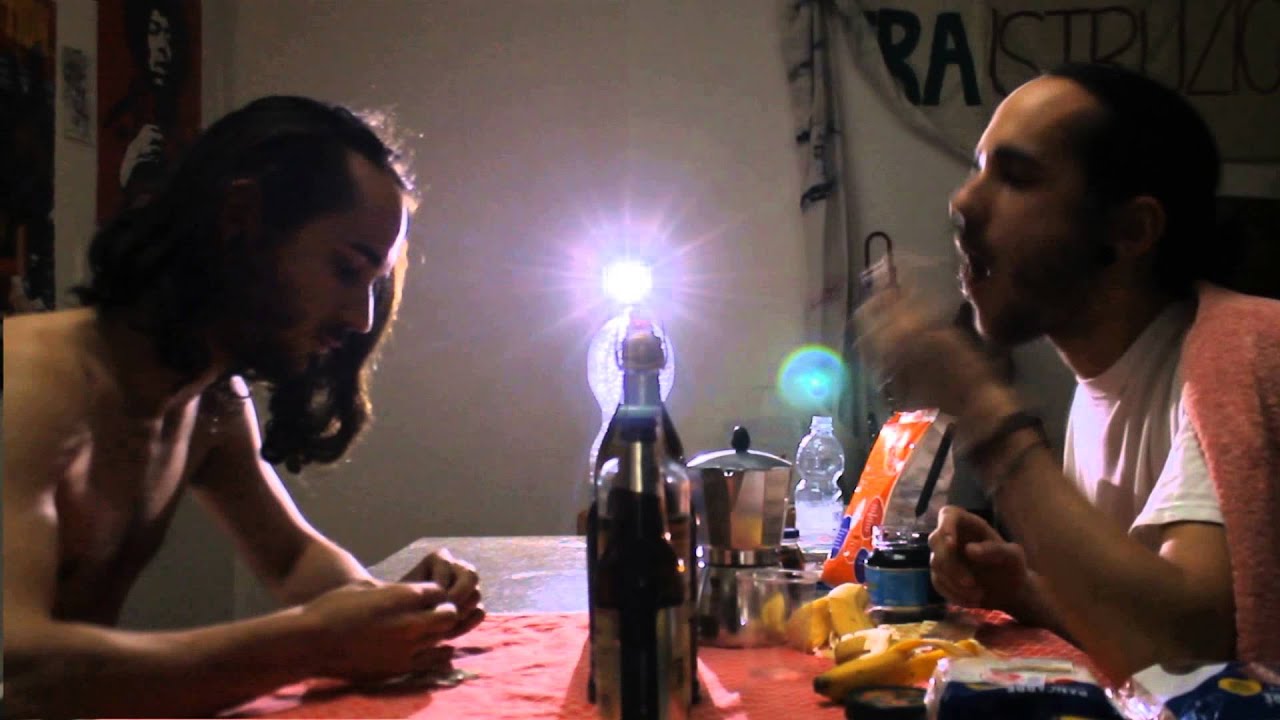 Chi troppo, chi niente Condemi Maione