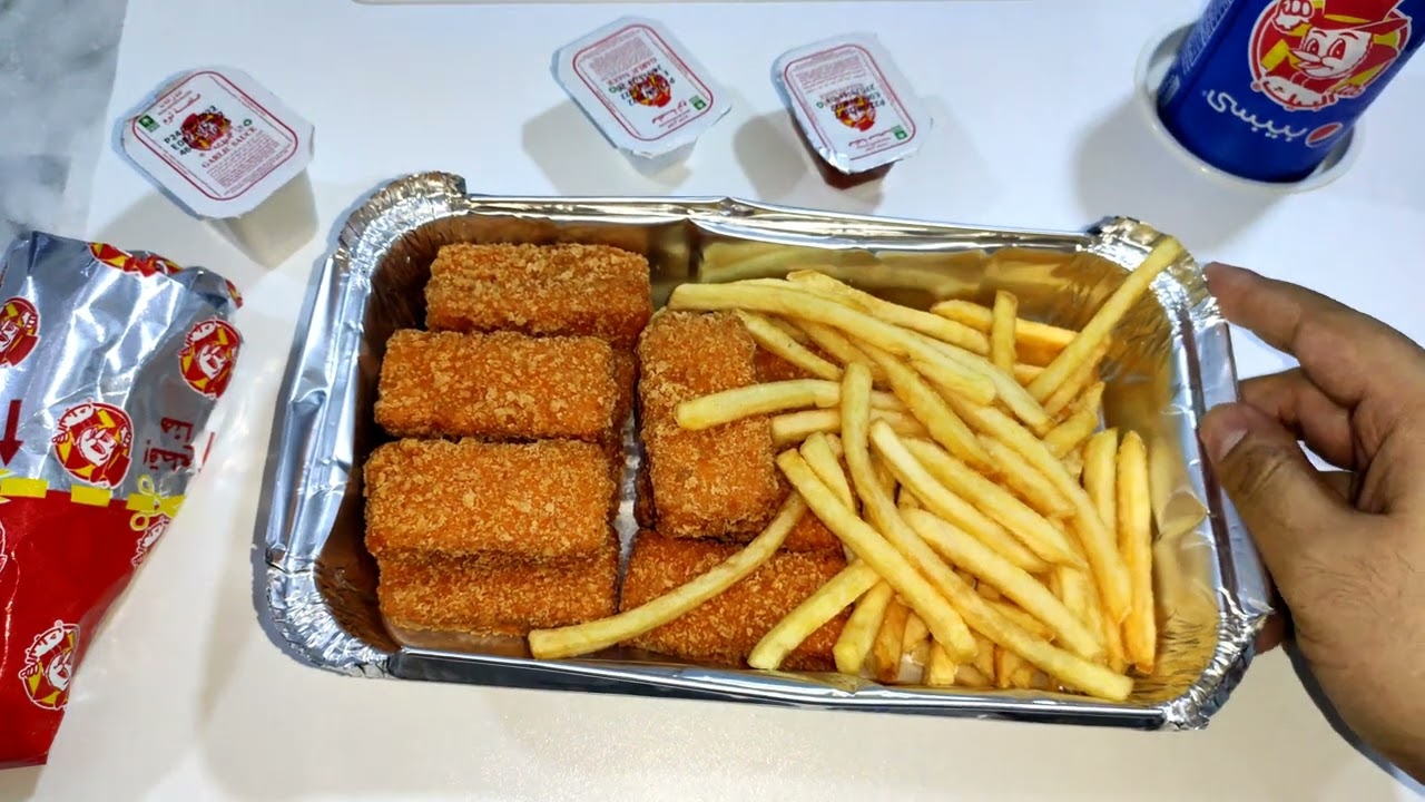 Al Baik Spicy Chicken Nuggets & Spicy Chicken Filliet Sandwhich Saudi Arabia Riyadh
