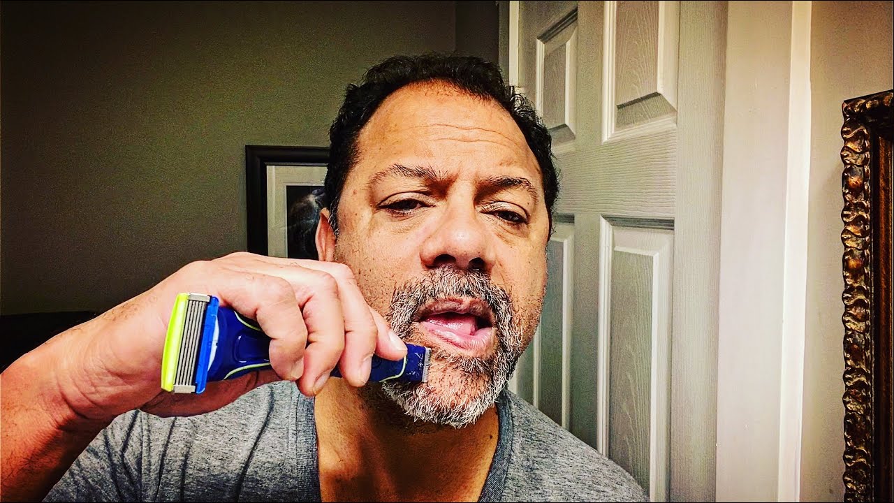 Beard vs. Blade &mdash; Schick HYDRO 4 in 1 Groomer review and shave | average guy tested #APPROVED