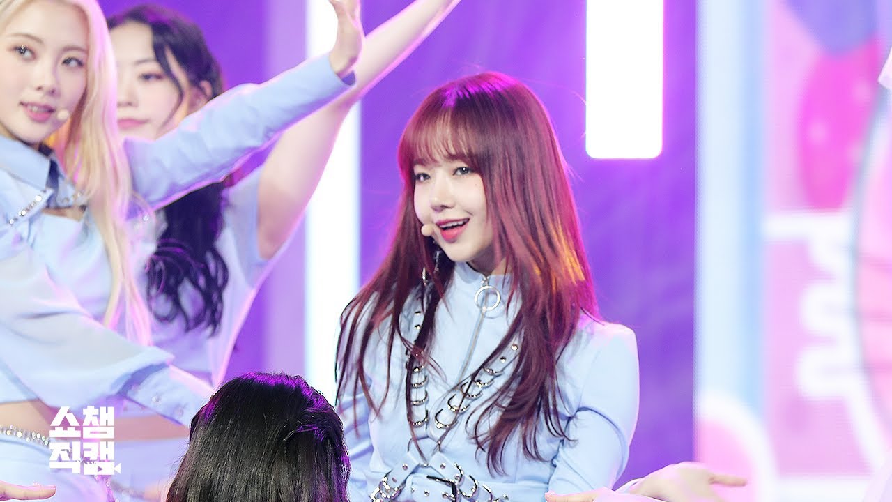 [쇼챔직캠 4K] 위키미키 최유정 - DAZZLE DAZZLE (Weki Meki Choi Yoojung - DAZZLE DAZZLE) l #쇼챔피언 l EP.343