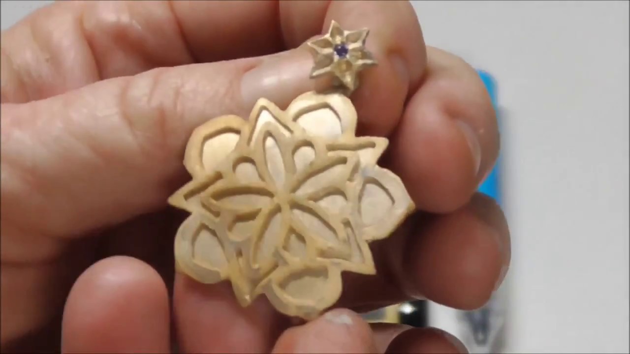 Mandala Made With Cricut Explore & Aussie Premium Gold Bronze