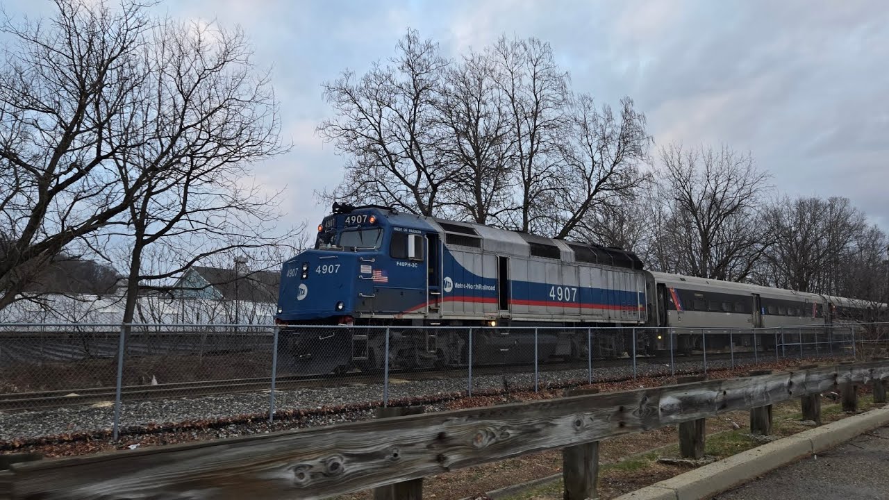 Railfanning NJ Transit and C&D at Hackettstown, NJ | Ft. MNCR Power, NJT 4109 and DRRV 5303