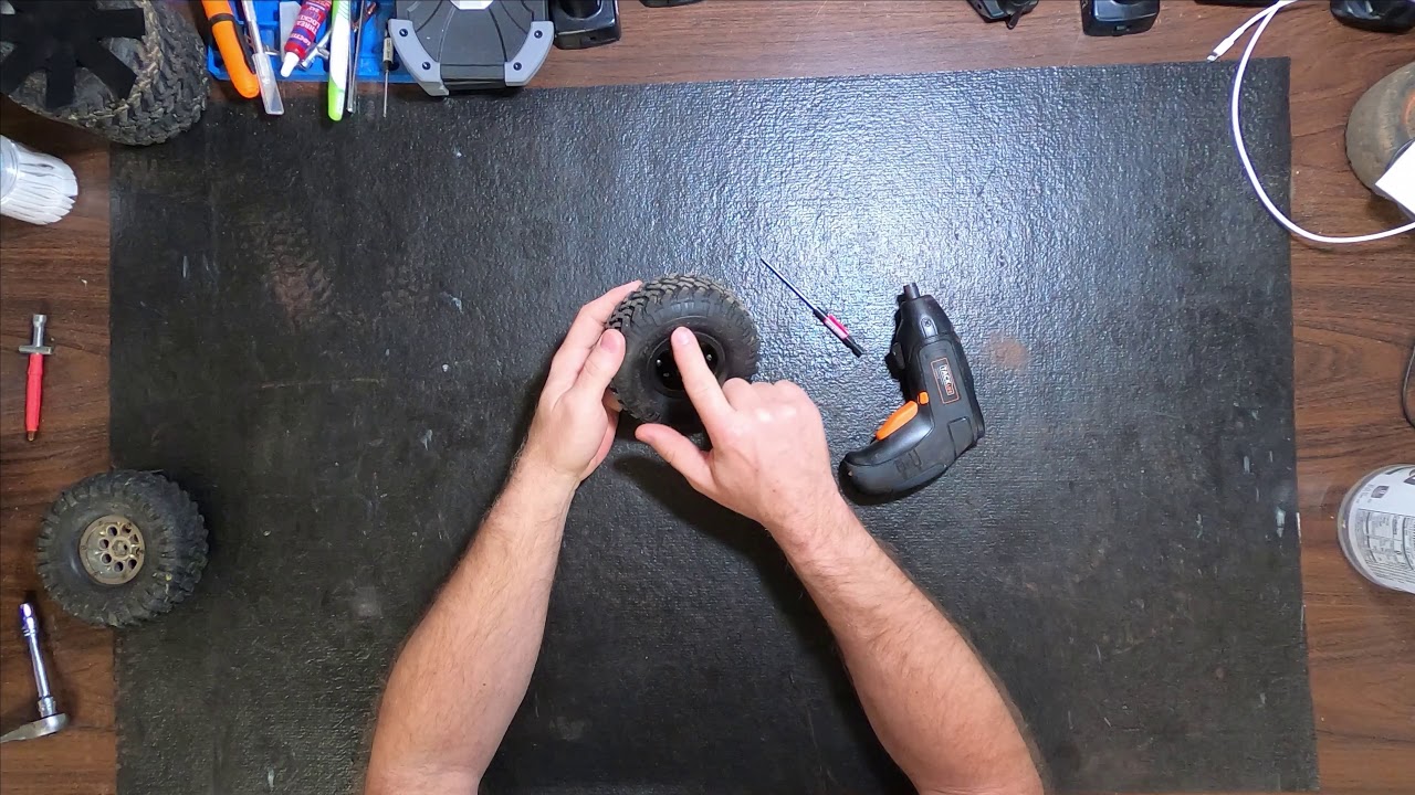RC Crawler Tire Mod - How to Cut RC Crawler Tires and Foams - Try this before Buying New Tires 