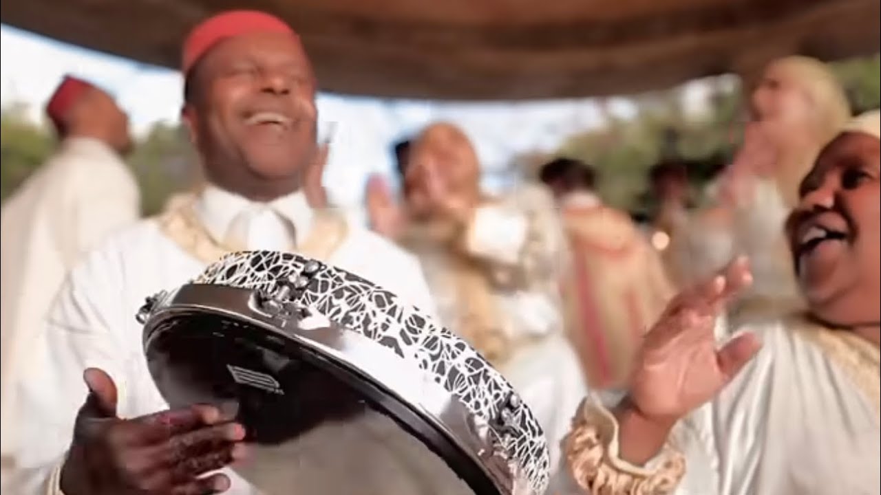 اخر مكاين في عرس مغربي نايضة مع الفنان يونس الرباطي رفقة الحاج عبد الواحد بولا بولا 0661150979