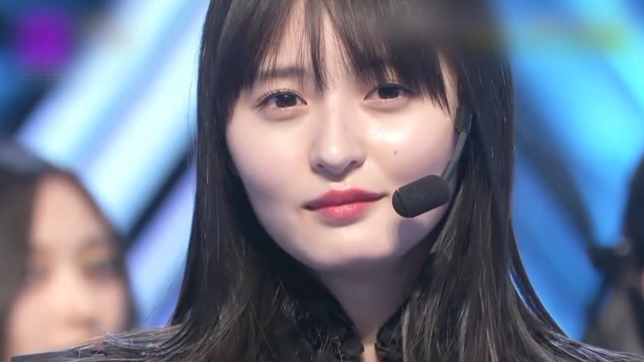 乃木坂46 - 歩道橋 Full Ver.