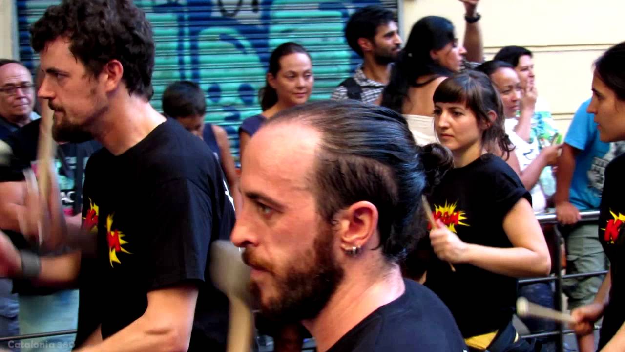 Festa Major de Gr&agrave;cia, 2016, Cercavila popular, tambors i Colles de Sant Medir