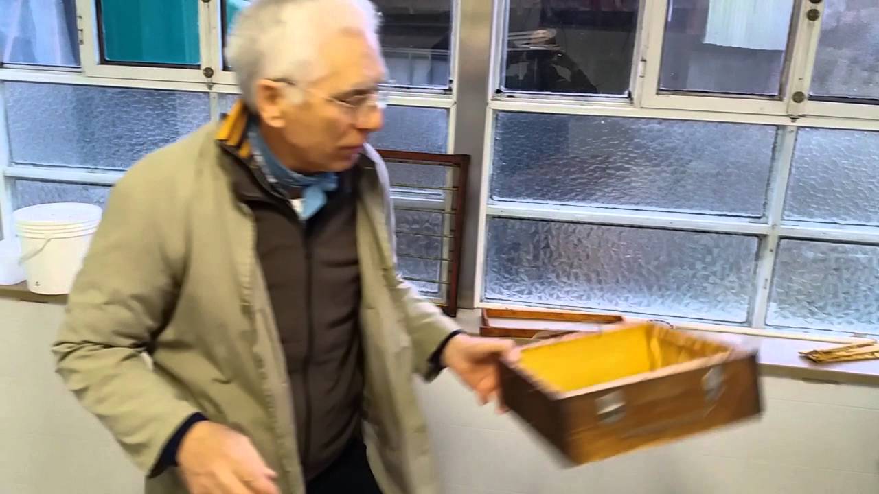 Leva Raschietto Mille Usi, per propoli e cera.