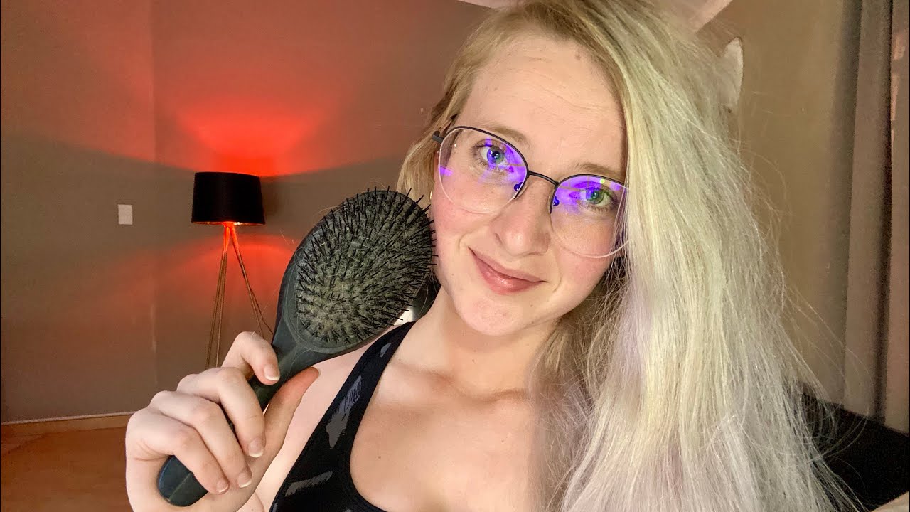 ASMR long tangly hair brushing  🥰👩‍🦳 #asmr #asmrhairbrushing 