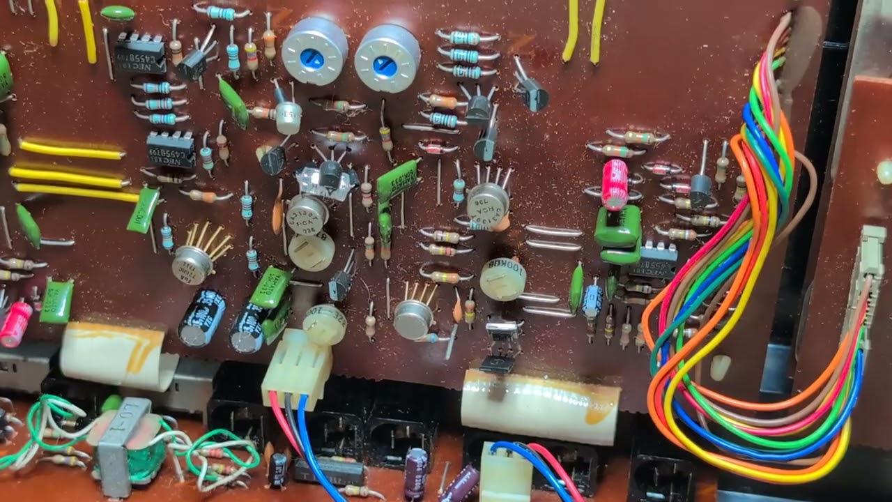 A Roland SH-1 from 1977