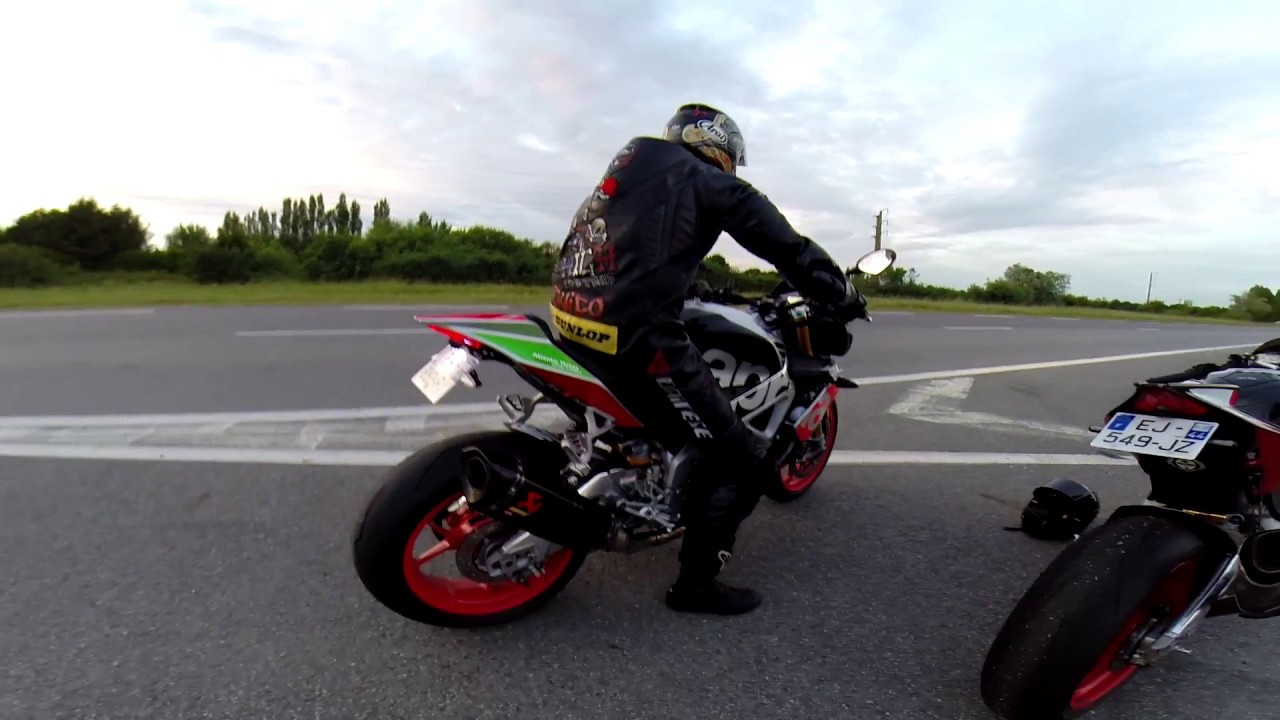 tuono v4 factory 2017  akrapovic shifter up et down