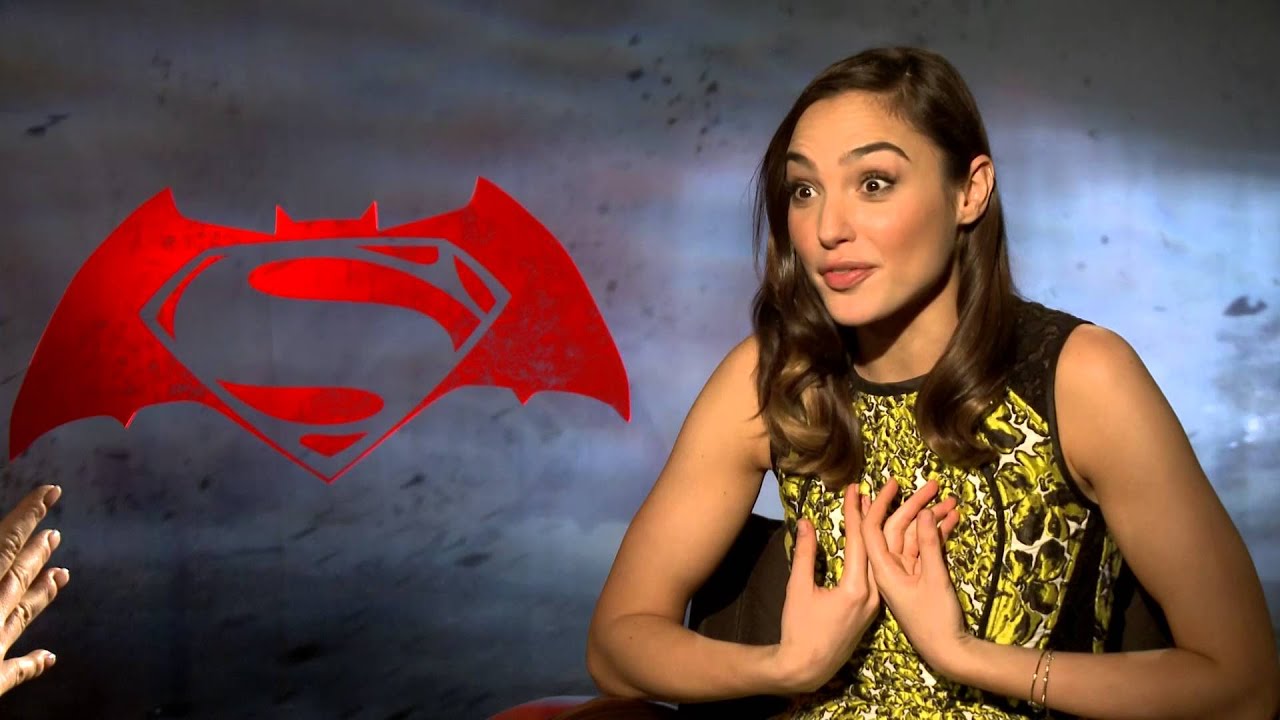 Henry Cavill talks with Harkins Behind the Screens!