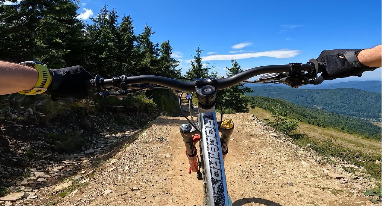 BIke Park Szczyrk. Niebieska trasa Hip Hop Air. Flow. 2025