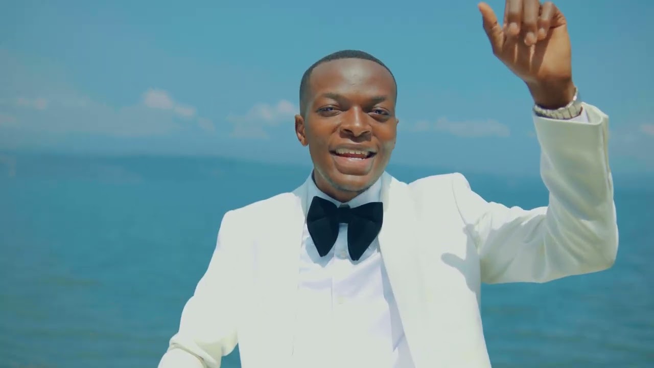 UWEPONI MWAKO BWANA BY EV JAPHET NTAMWENGE 