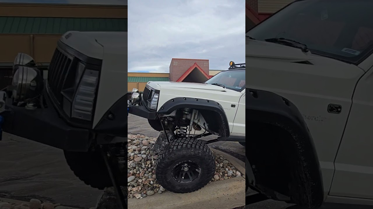 1996 JEEP XJ 96 MUSIC 