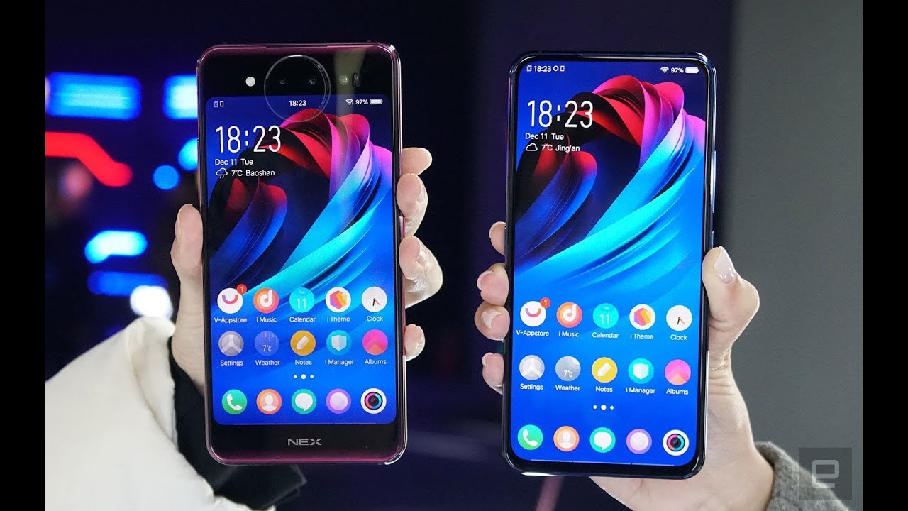 Смартфон Vivo NEX Dual Display Edition получил два экрана и тройную камеру.