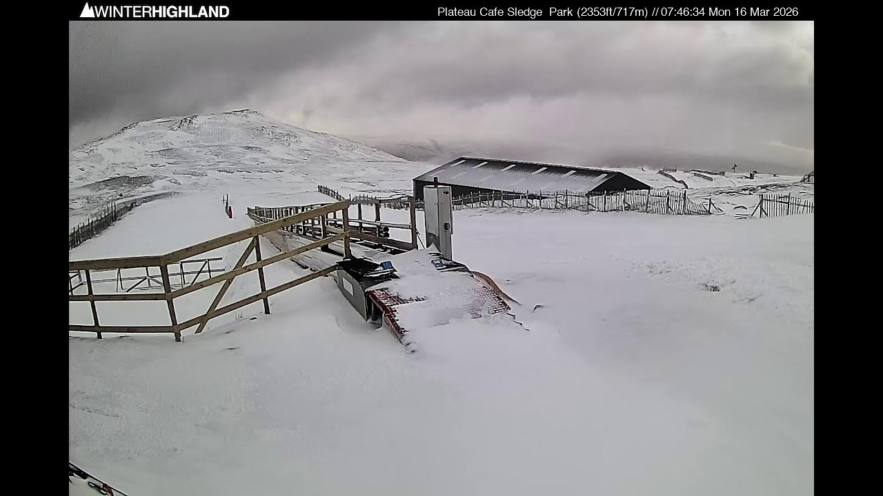 Glencoe Mountain Live