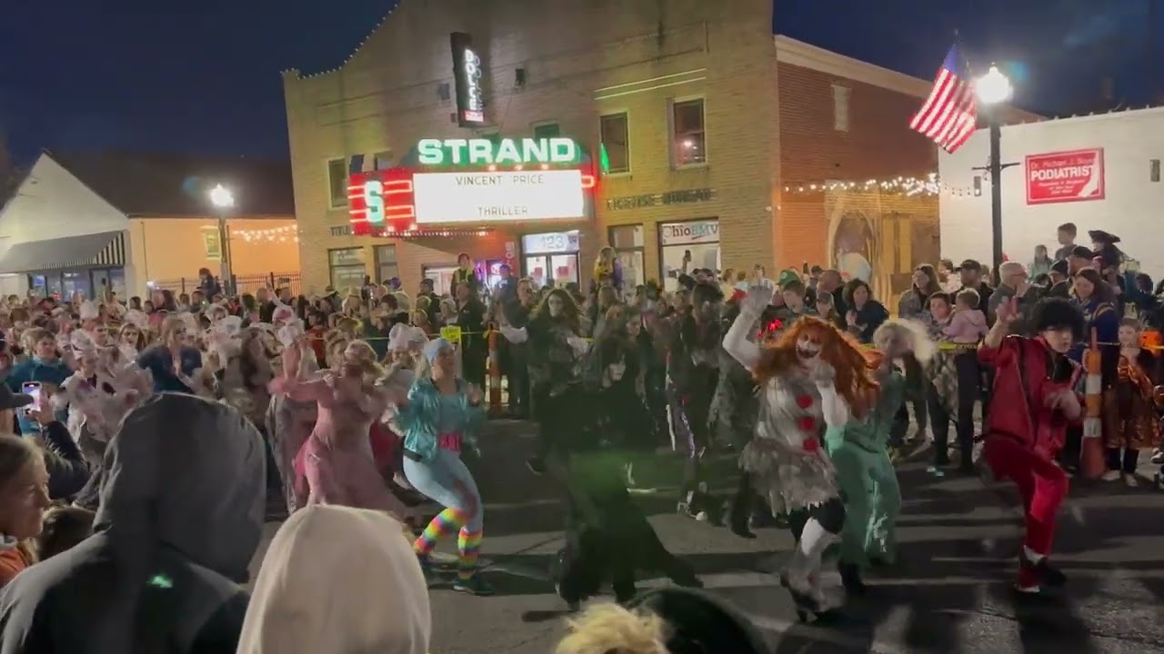 Wadsworth, Ohio - 10th Anniversary Scare On The Square And Thriller Performance - 10/19/2023