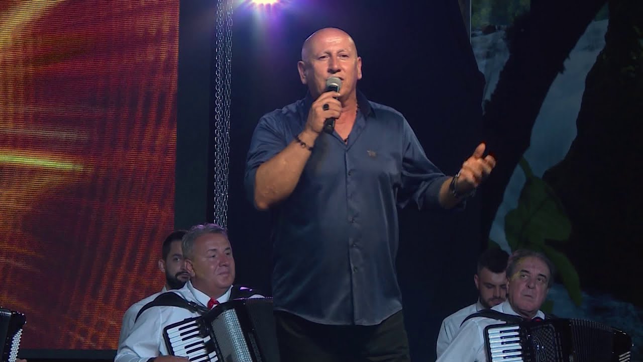 MUJO ISANOVIĆ  -  Razbolje se lijepa Zakira - FESTIVAL NARODNE MUZIKE BIHAĆ 2022