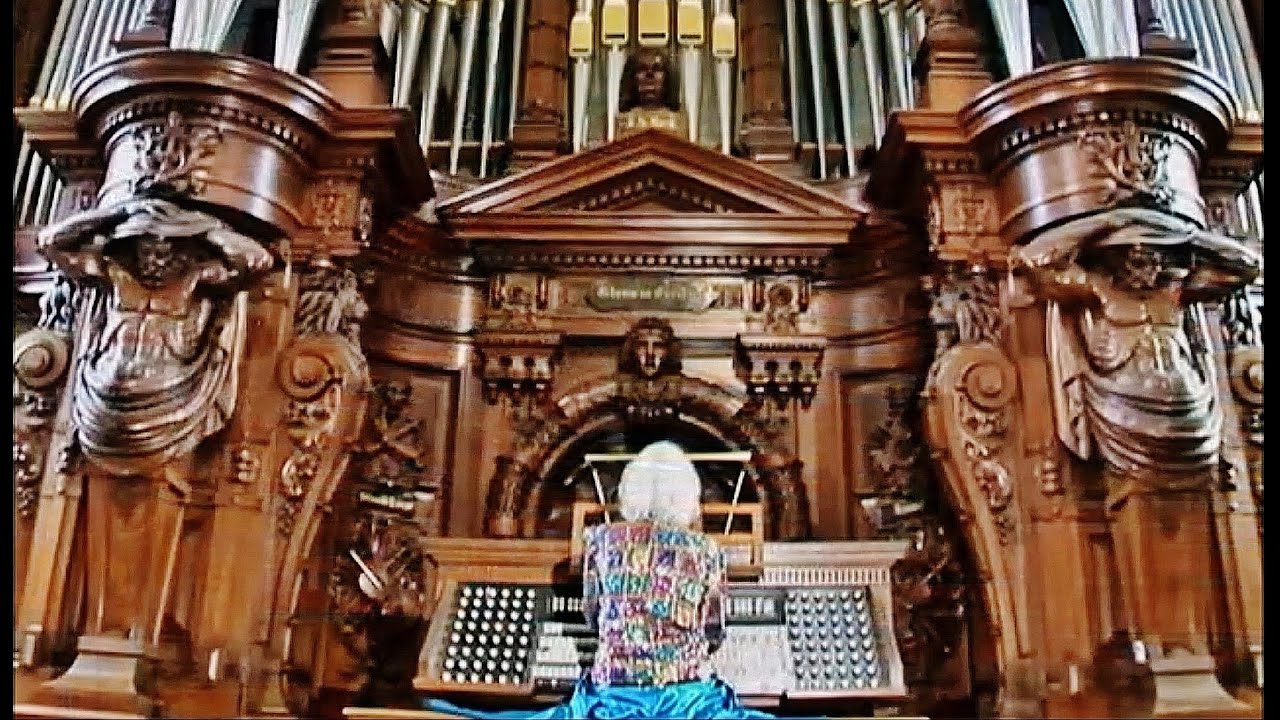 Toccata on CHRIST THE LORD IS RISEN TODAY | Diane Bish at Methuen Memorial Music Hall, Massachusetts
