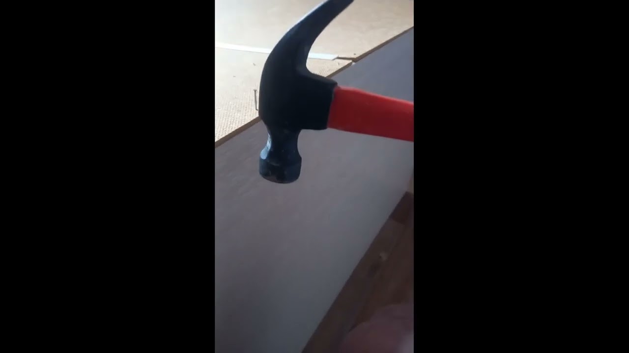 Как прибить заднею стенку мебели(How to nail the back of a piece of furniture)