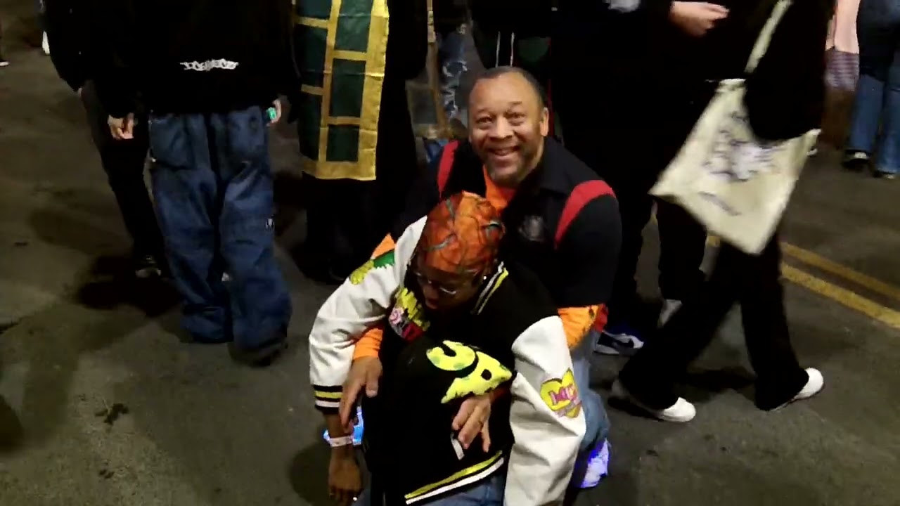 Hypnotist Mr P with Alexcia. She said she can't be hypnotized!