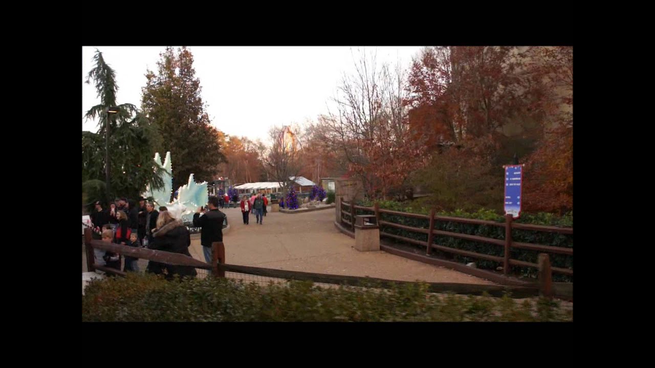121123-3 Busch Gardens Williamsburg Christmas Town Train Between Tweedside Station and Jingle Juncti