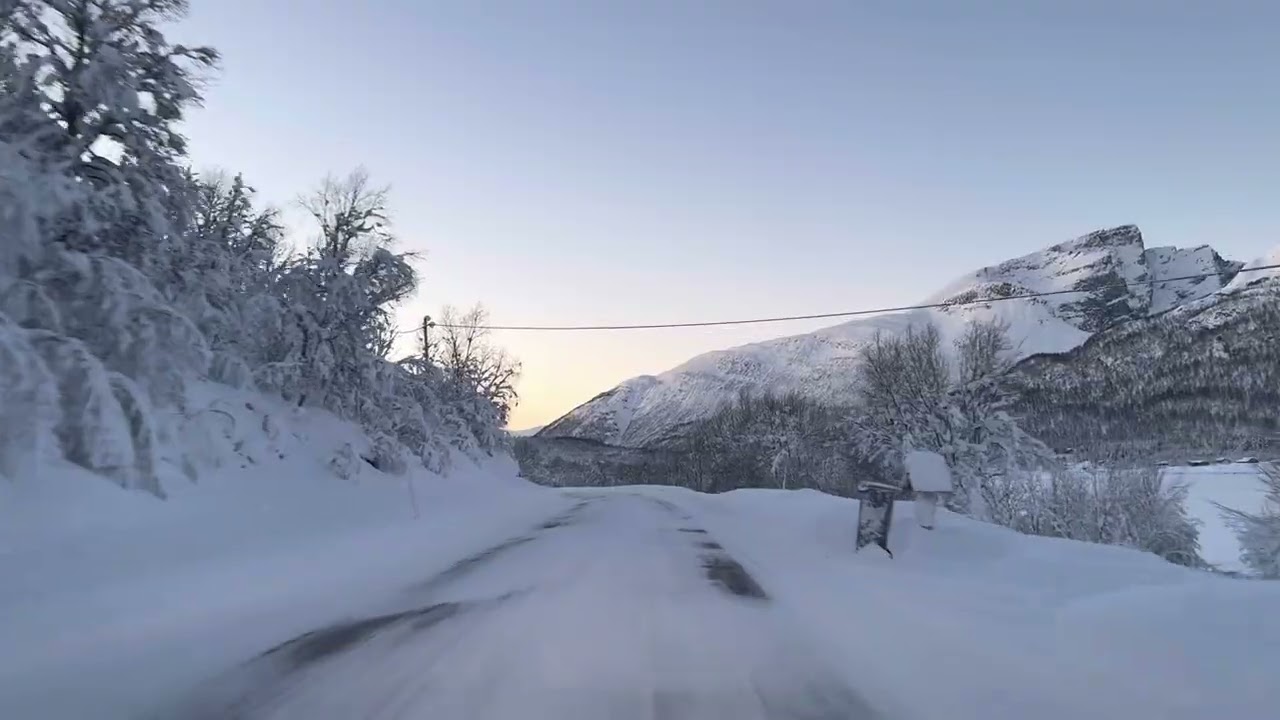 The road as it is in Northern Norway