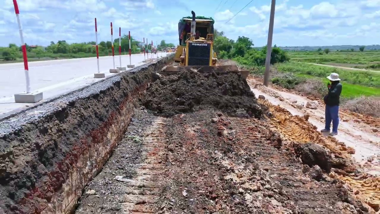 Wonderful Project! Best Road Base Construction Operation Smooth Gravel Spreading And Compacting