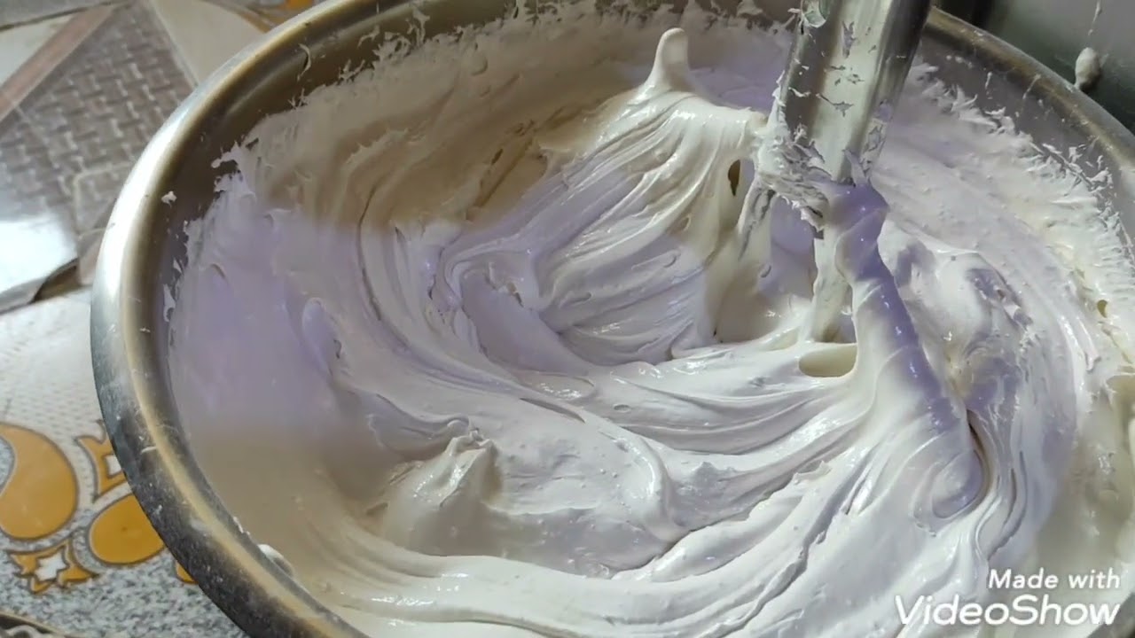 مجمعه  كيك بمواد بسيطه  وقليله مكونات موجودة بصندوق الوصف ❤️😘