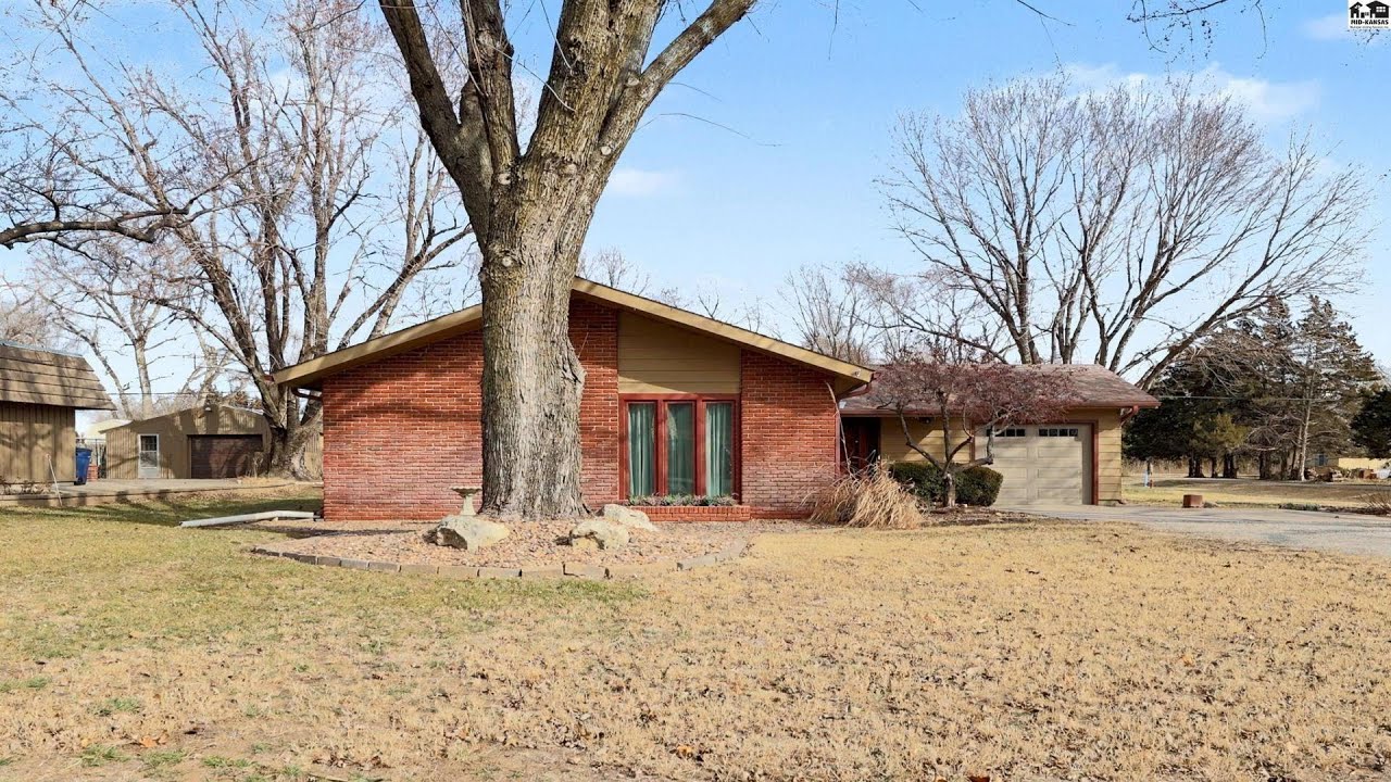 NEW LISTING: 6600 N Madison St Hutchinson KS 67502
