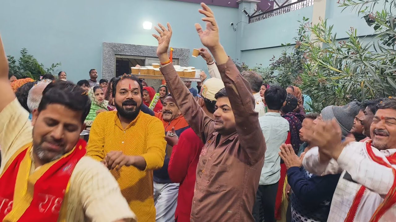 Kheer Holi Shri Radha Rani ki Prabhat feri mein Atrauli mein 28.2.2026   Mb.9639474717