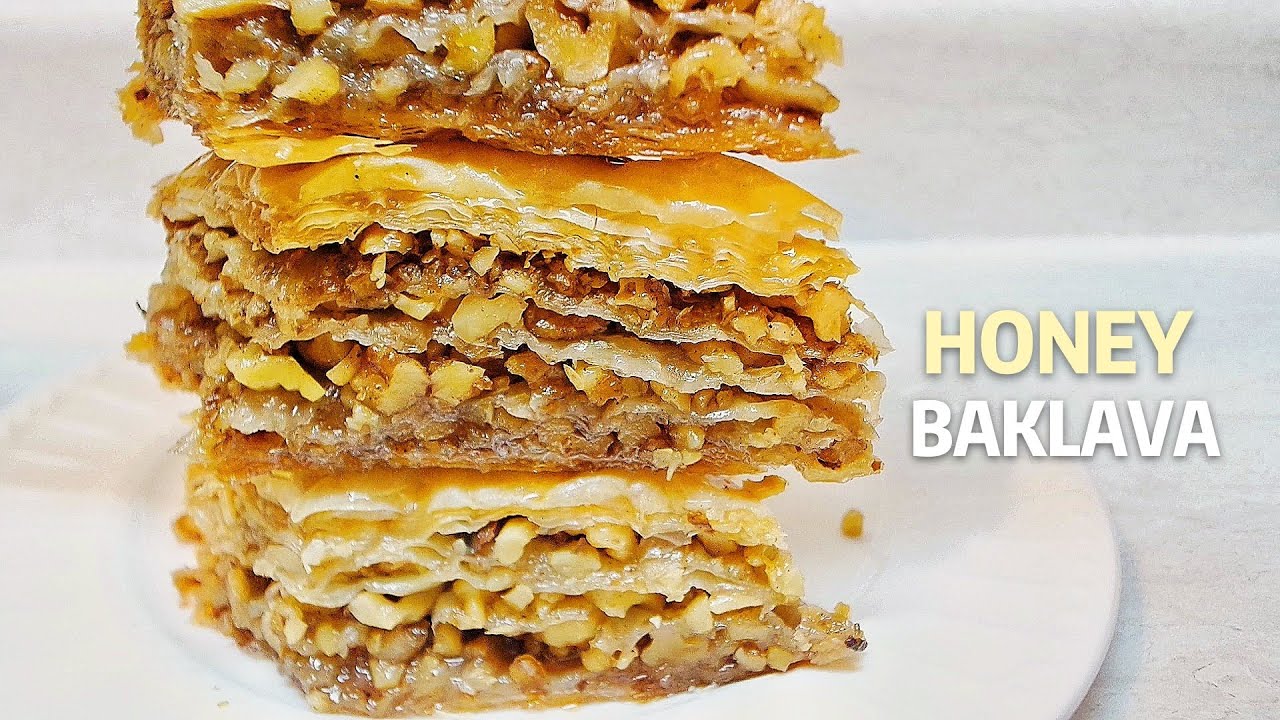 Honey Baklava 🐻🍯 (Sweet Walnut and Phyllo Cake) | Sarah Kim