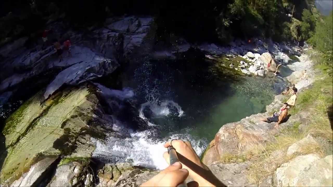 Cliff Jumping -Toumpi val pellice- HD GoPro