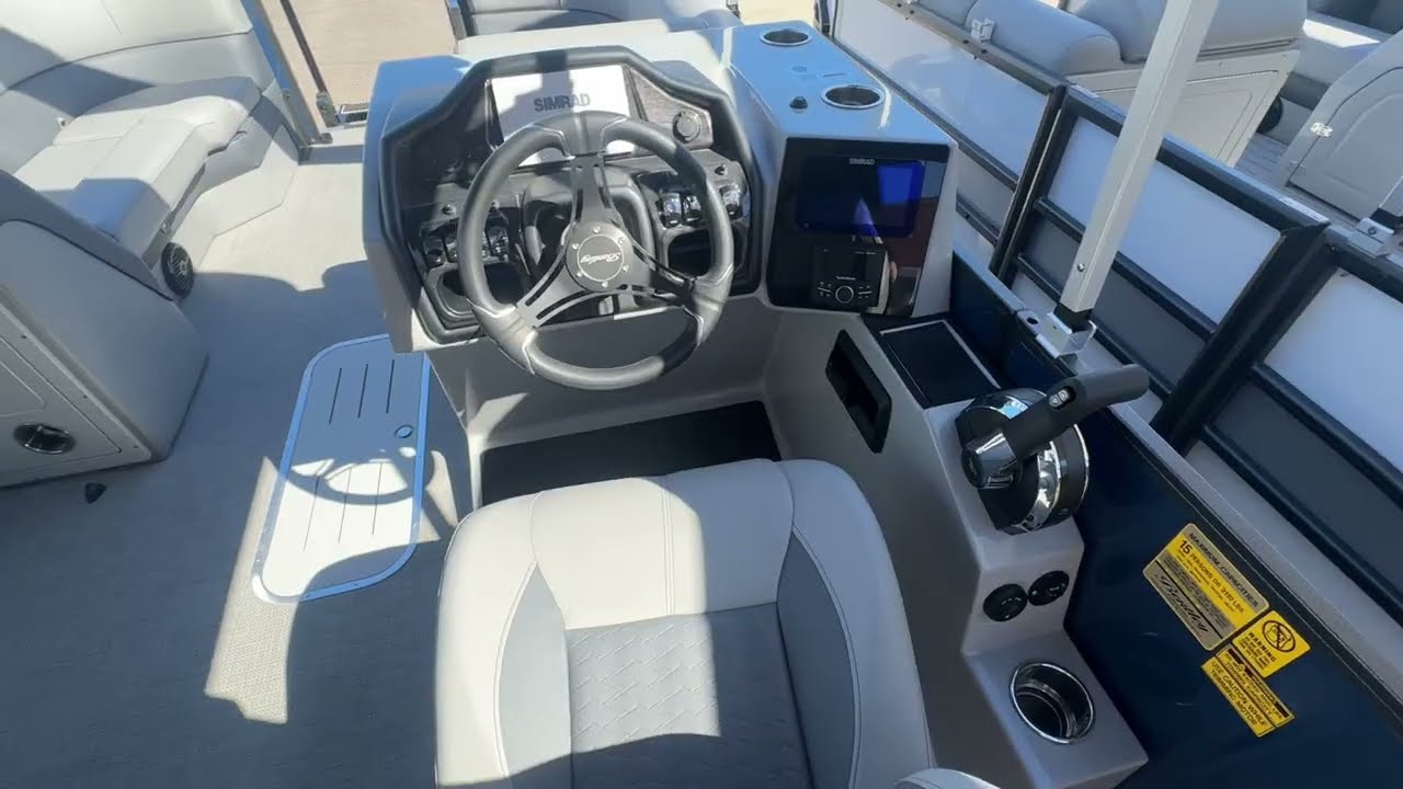22FT BENTLEY PONTOONS WITH A 250HP MERCURY PRO XS! THIS ELITE SWINGBACK HAS SO MUCH TO OFFER!!