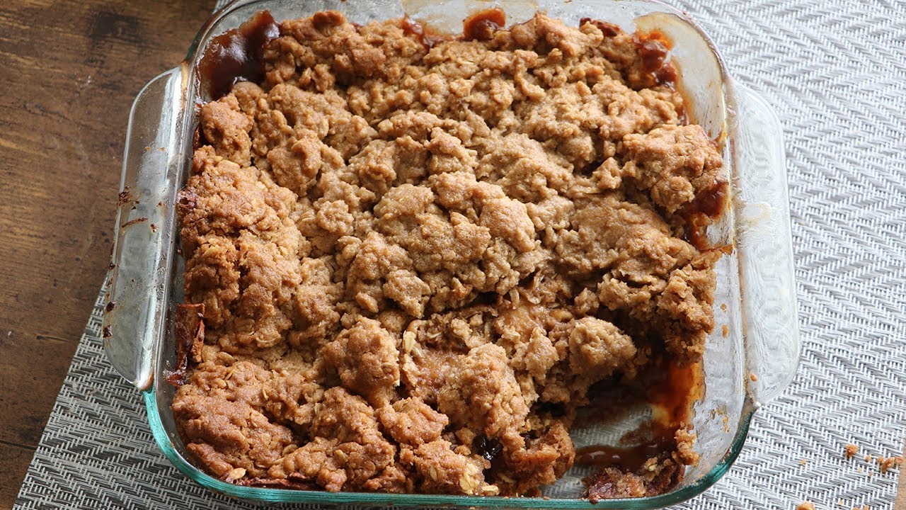 Deliciously EASY Apple Crisp Recipe!